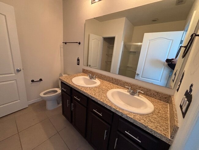 Building Photo - 396 Arbor Lakes Dr