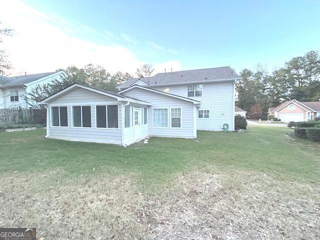 Building Photo - 305 Carriage Chase