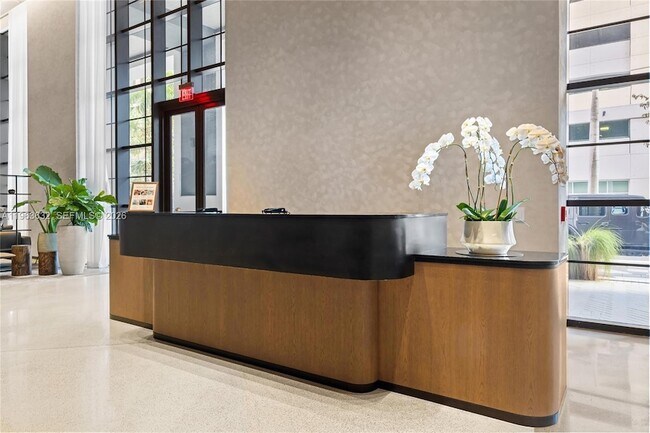 Building Photo - 159 NE 6th St