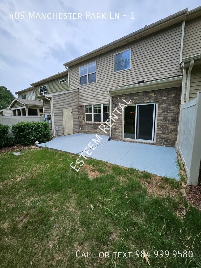 Building Photo - 409 Manchester Park Ln