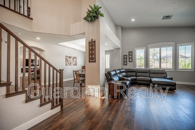 Building Photo - 11112 Pine Greens Ct