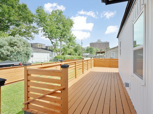 Front Deck - 1405 Holt St
