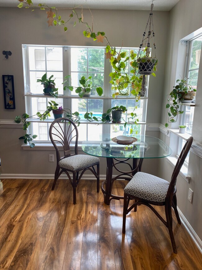 Building Photo - 209 Cannon Rd