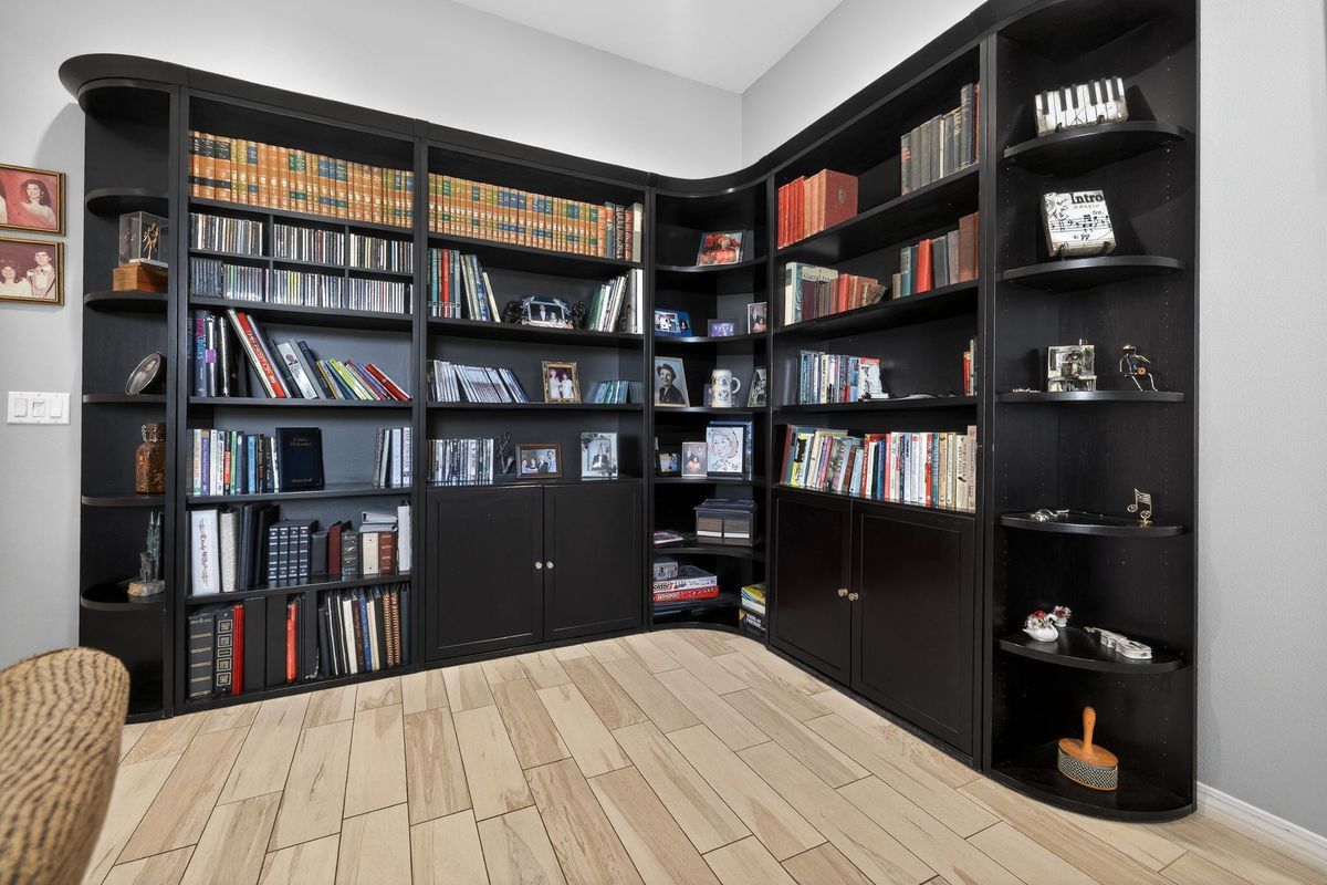 Building Photo - 85556 Molvena