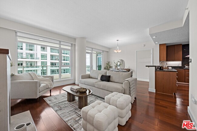 Building Photo - 3141 Michelson Dr
