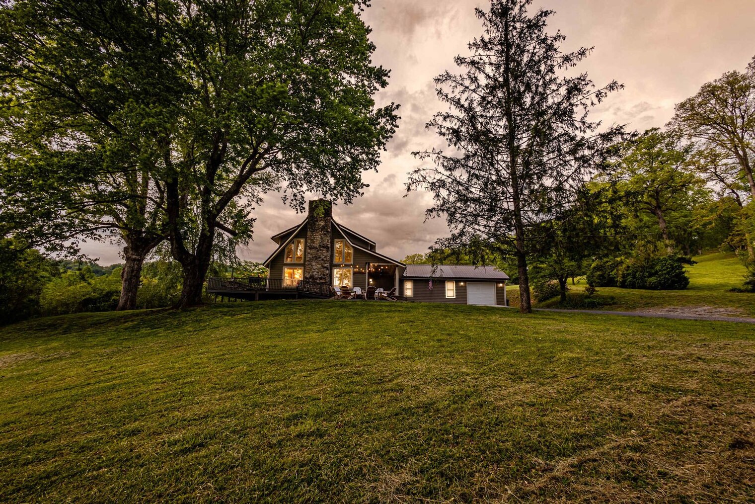 Building Photo - 540 Toot Hollow Rd