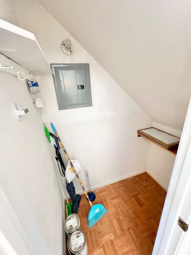 Building Photo - ***Waterfront Condo W/S/T INCLUDED!