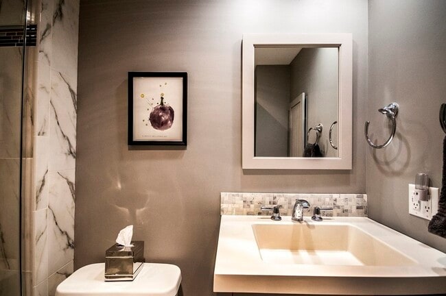 Building Photo - 416 Commonwealth Ave