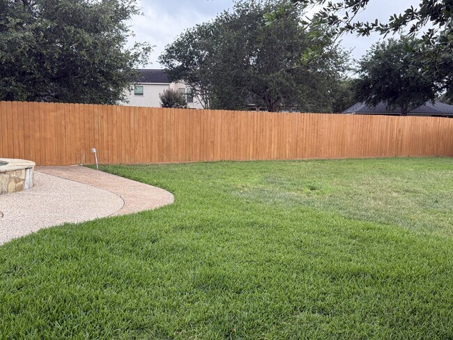 Building Photo - 28139 Canyon Wren Dr