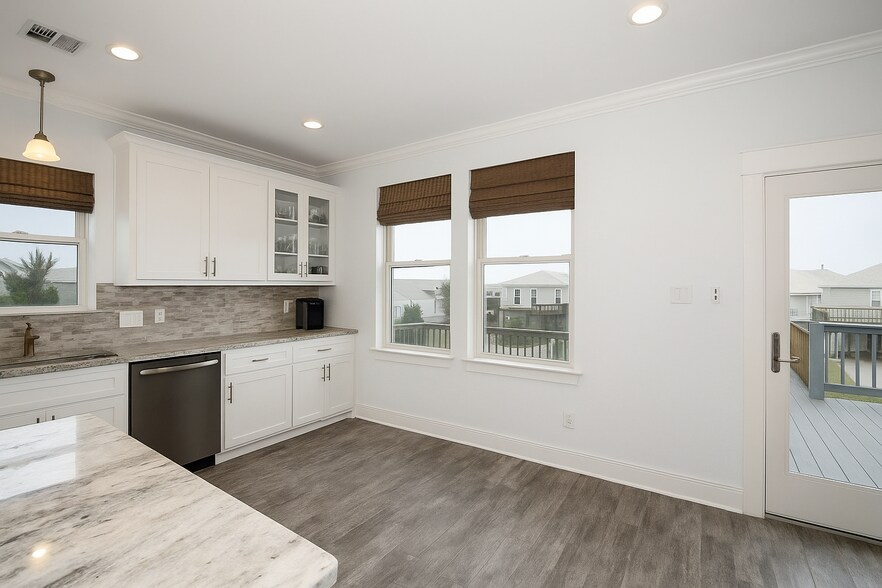 Building Photo - 1169 Sailfish St