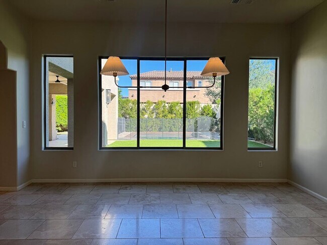 Building Photo - Resort-Style Phoenix Home with Pool, Outdo...