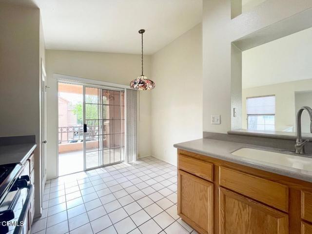 Building Photo - 723 Kingfisher Way