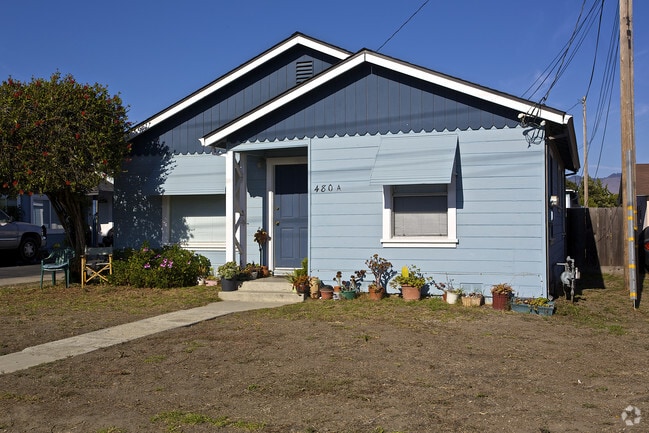 Primary Photo - 480 Beck St
