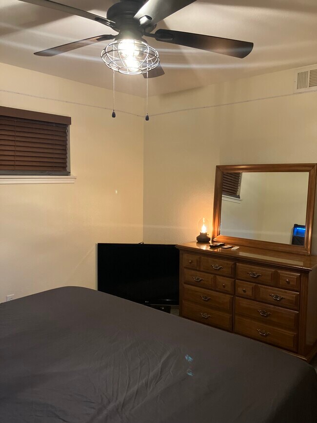 Building Photo - 3873 Rugged Cir