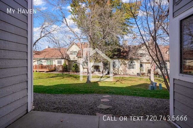 Building Photo - 5960 S Jellison St