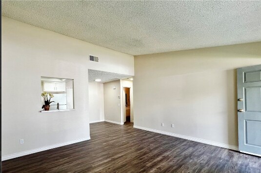 Building Photo - 2350 Osbun Rd