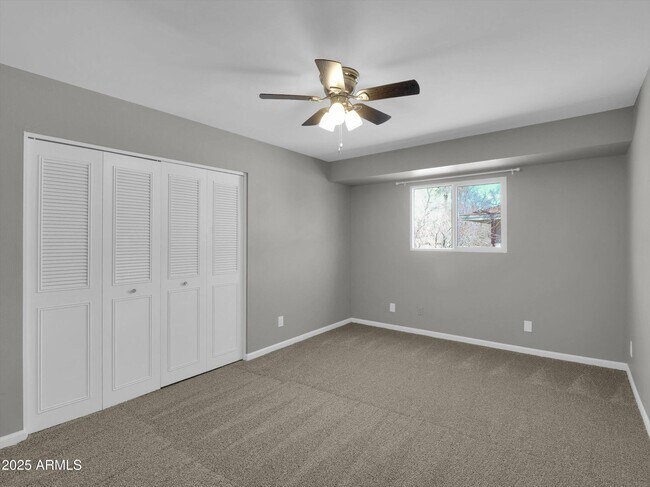 Building Photo - 8522 E Montebello Ave