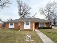 Building Photo - 9406 E 37th Ct