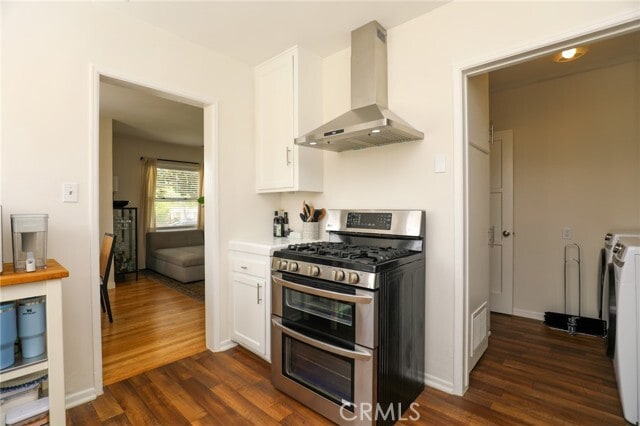 Building Photo - 14835 Dalman St