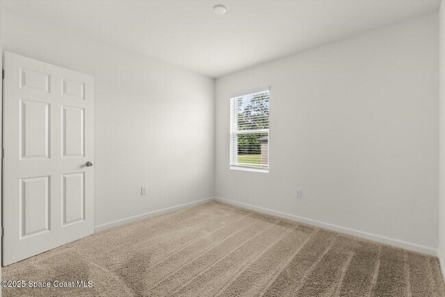 Building Photo - 2158 Jupiter Blvd SW