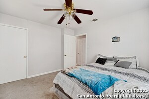 Building Photo - 207 Michael