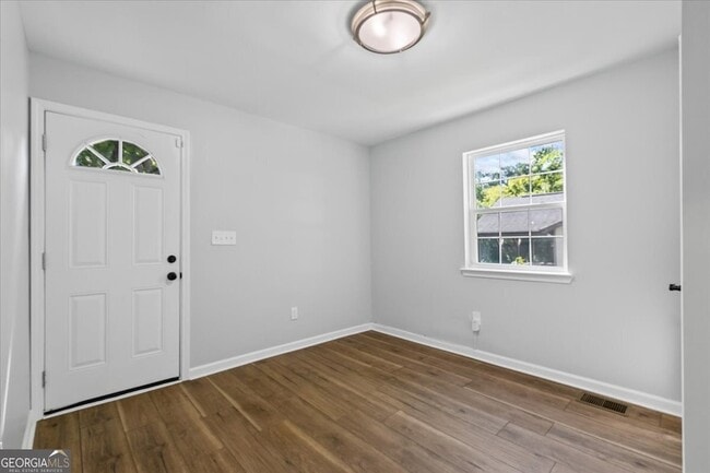 Building Photo - 187 Joe Louis Dr NW