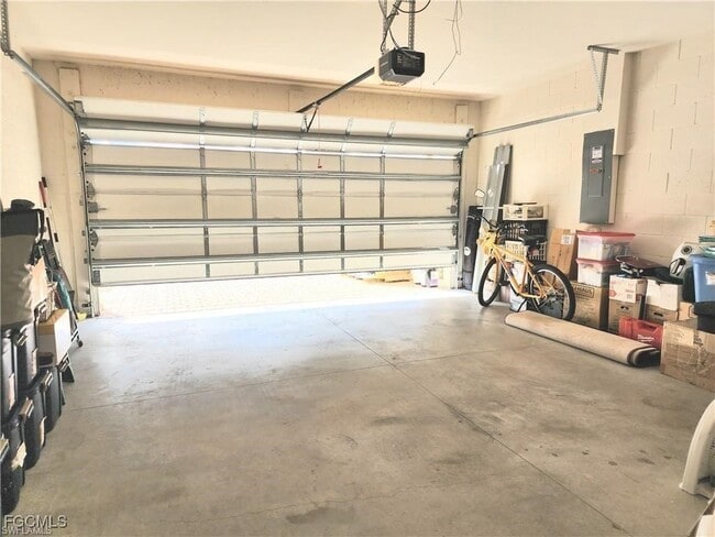 Building Photo - 3443 Manati Ct