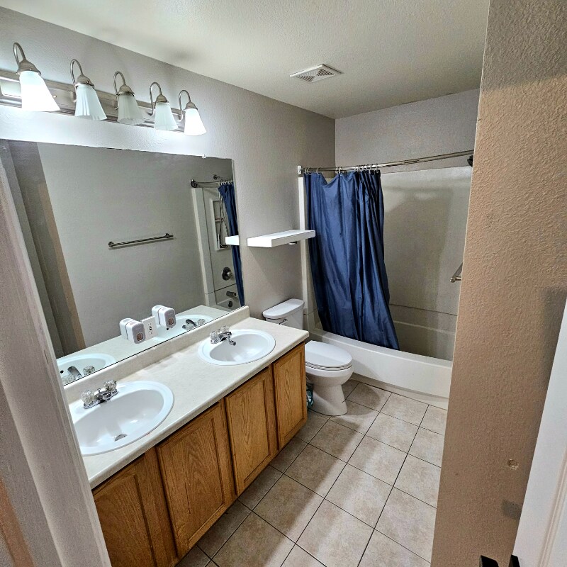 Building Photo - 4905 Copen Dr