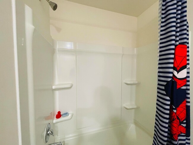 Building Photo - 35 Witherspoon Dr