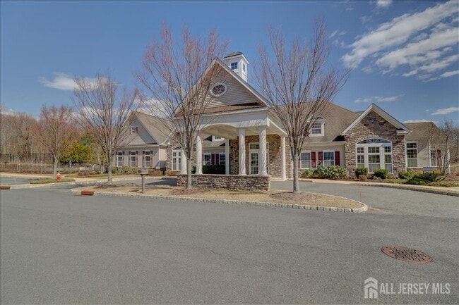 Building Photo - 12 Jensen Court