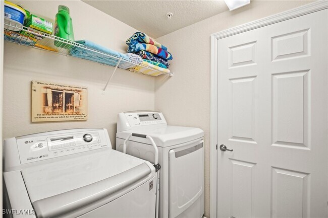 Building Photo - 28021 Cookstown Ct