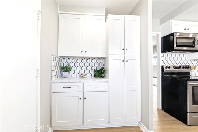 Building Photo - 2652 College