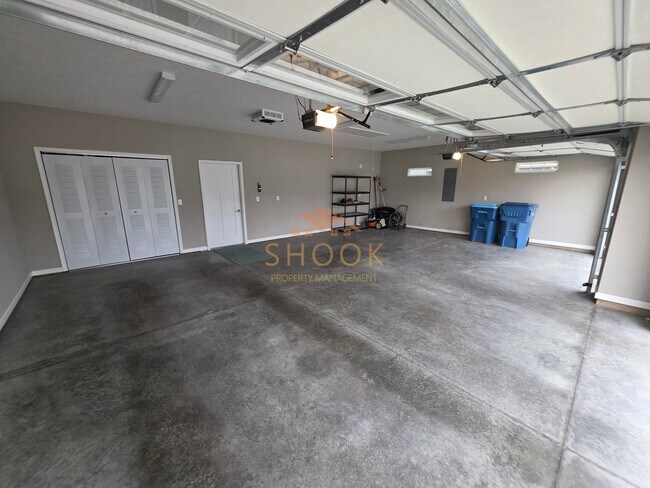 Building Photo - Absolute STUNNER on Lafayette's Desirable South Side