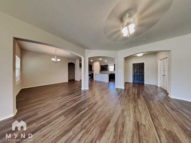 Building Photo - 3905 Chippewa Ct