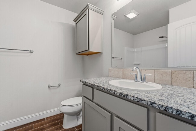 Building Photo - 13810 Avenue W