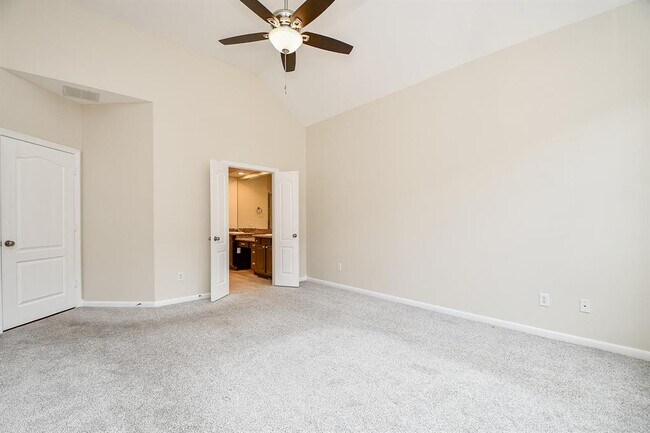 Building Photo - 3306 Silverbrook Ln