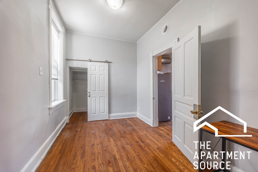 Building Photo - 2609 W Thomas St