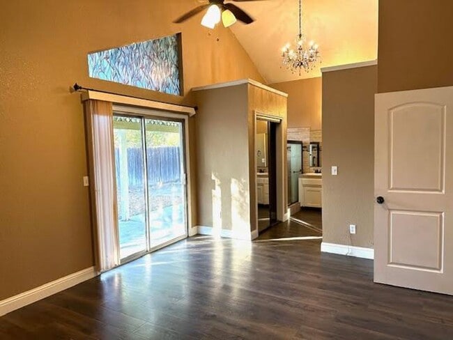 Building Photo - $2,200 W Bullard & Polk, 3 bed, McCaffrey Ave, Fresno