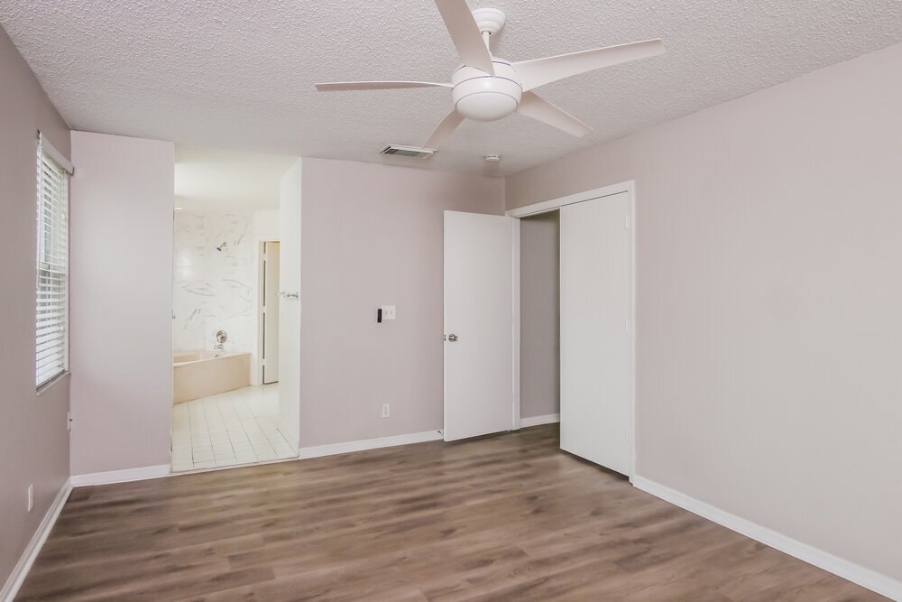 Building Photo - 4330 SW 82nd Way