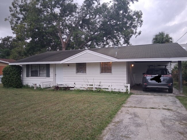 Primary Photo - 4612 Ashland Dr