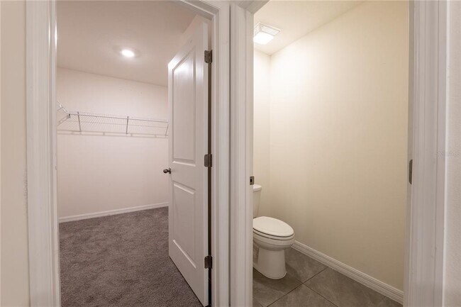 Building Photo - 11272 SE 67th Cir