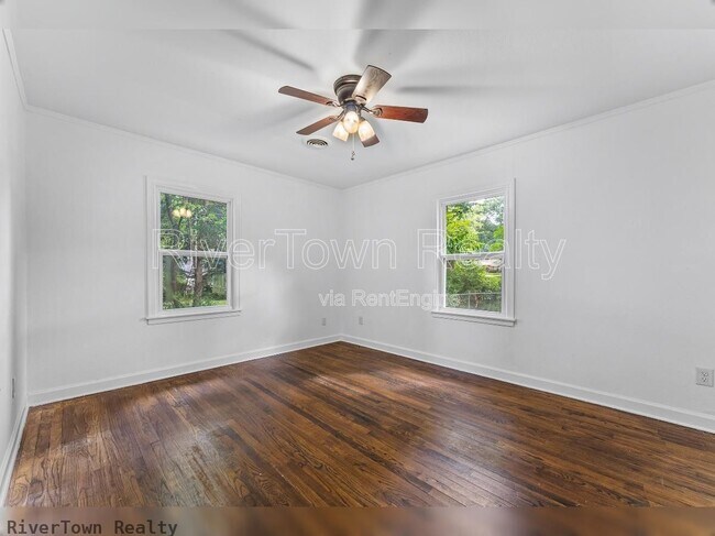 Building Photo - 810 Indian Dr