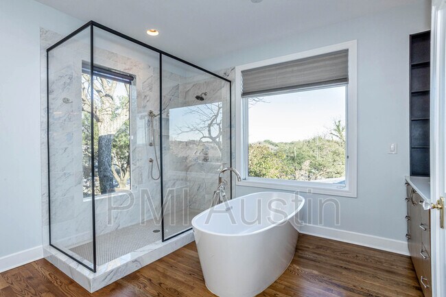 Building Photo - 2003 Newning Ave