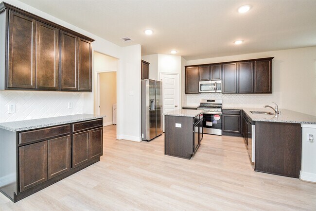 Building Photo - 21278 Catalina Palm Dr