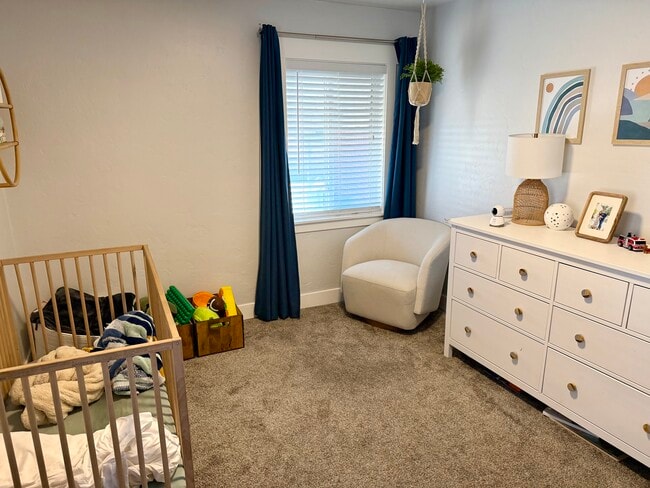 Building Photo - 1316 N 300 W