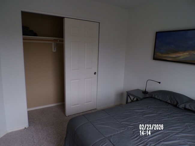 Building Photo - Home in the Willamette Landing neighborhood