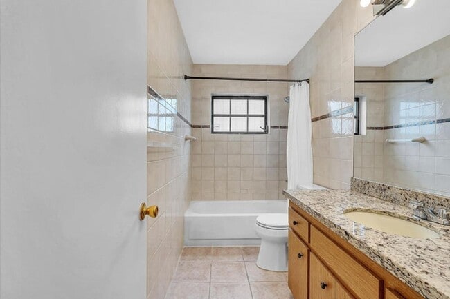 Building Photo - 6144 Royal Lytham Dr