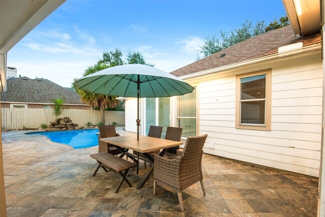 Building Photo - 30 Crestview Trail