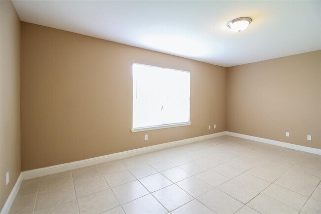 Building Photo - 18202 Cole Bridge Ct