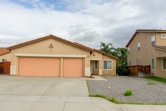 Building Photo - 1175 Sykes Dr